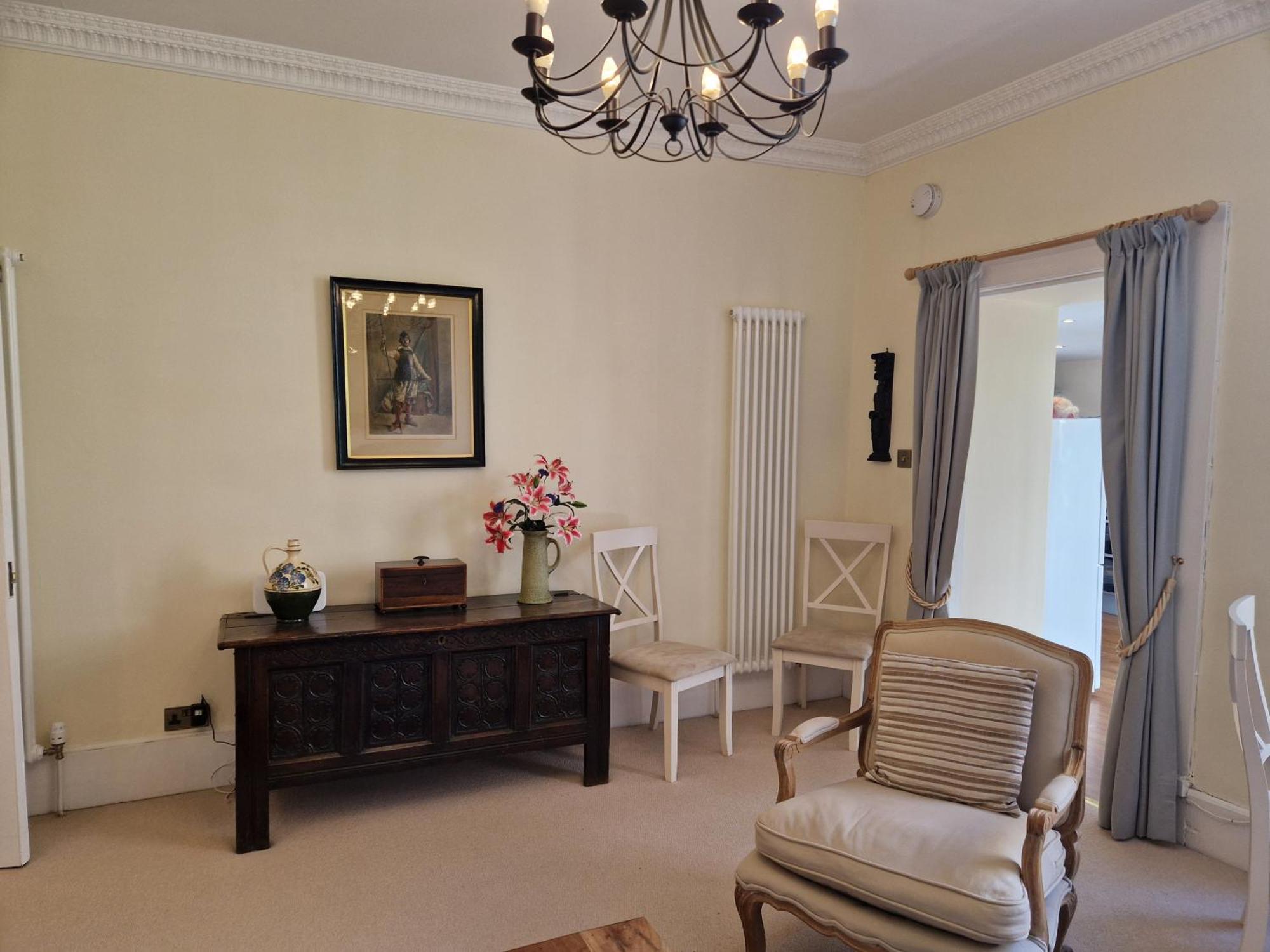 Joivy Gorgeous Georgian Flat In New Town